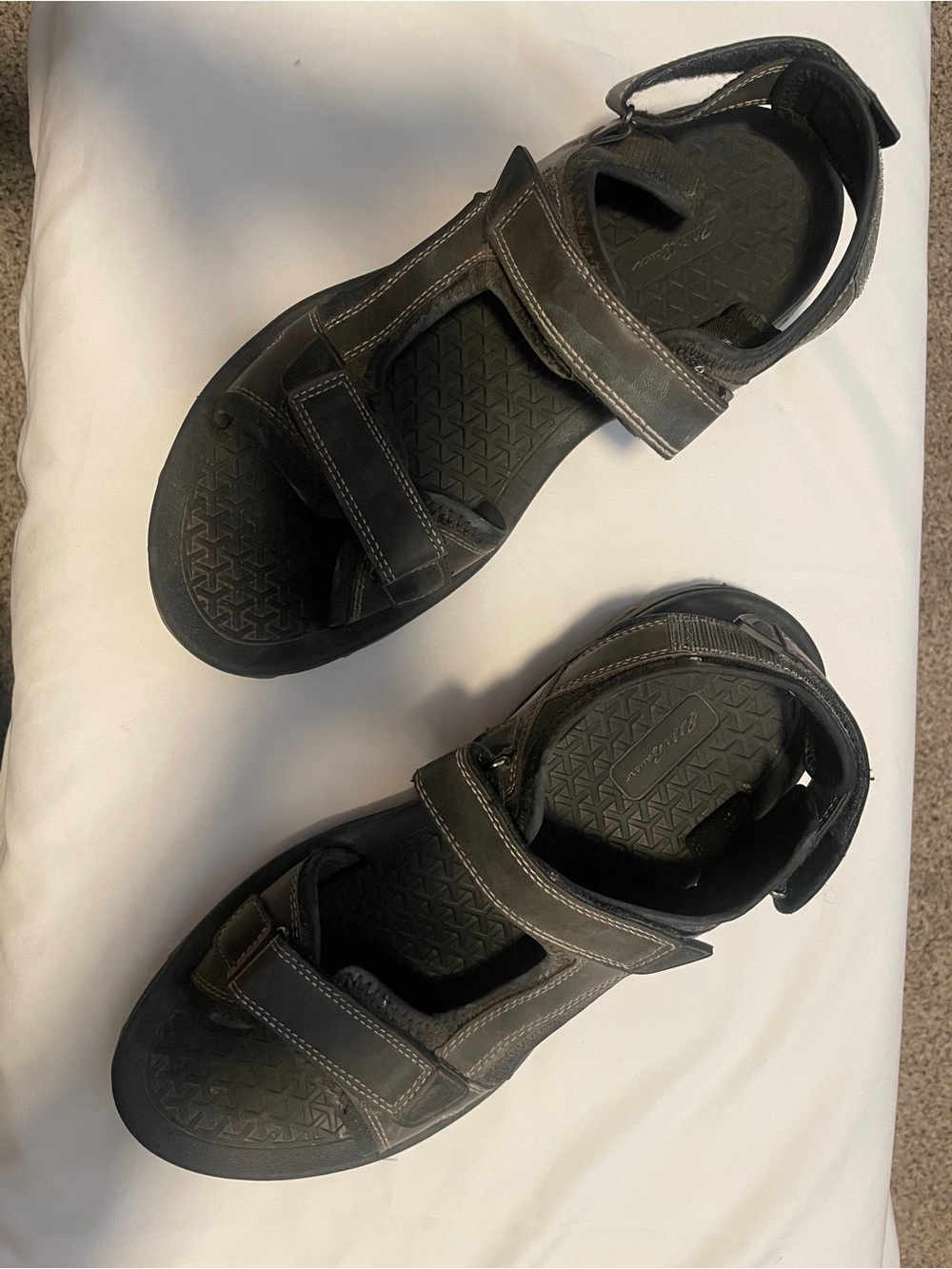 Casual Eddie Bauer Black Men's Strap Sandals